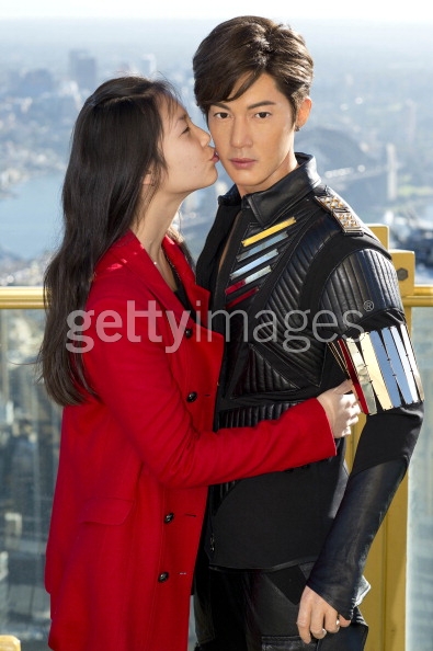 Kim Hyun Joong's Madame Tussauds Wax Figure gets kissed at the Sydney Tower Eye